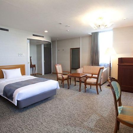 יוקוהאמה Hotel Mielparque Yokohama מראה חיצוני תמונה